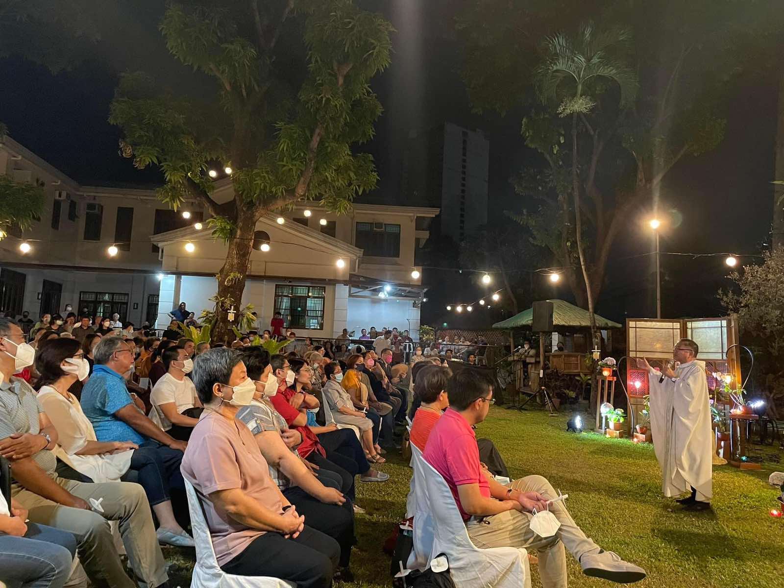 Easter_Vigil_Mass_-_MVF_-_Cenacle_Retreat_House.jpg